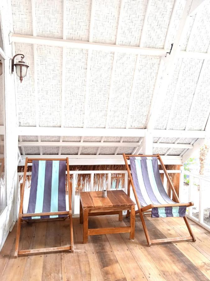 Lucky'S Pansiyon Gili Air Dış mekan fotoğraf